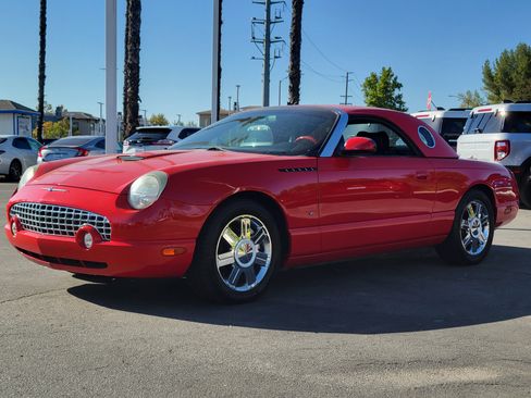 Used 2004 Ford Thunderbird RWD image 19