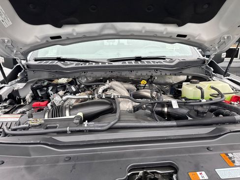 Used 2026 Ford F450 Platinum w/ FX4 Off-Road Package image 35