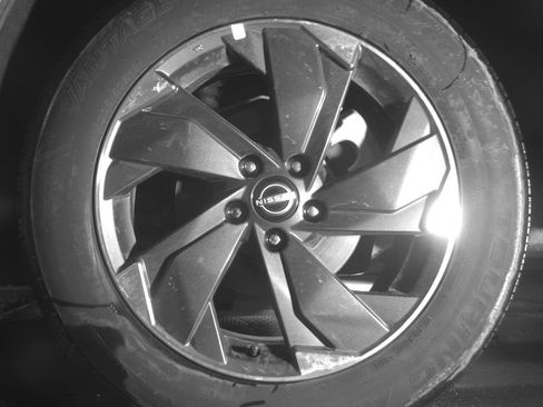 Used 2025 Nissan Rogue SV image 14