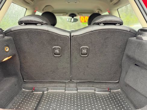 Used 2013 MINI Cooper Hardtop image 10