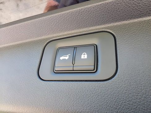New 2026 Nissan Armada Platinum w/ Convenience Package RWD image 11