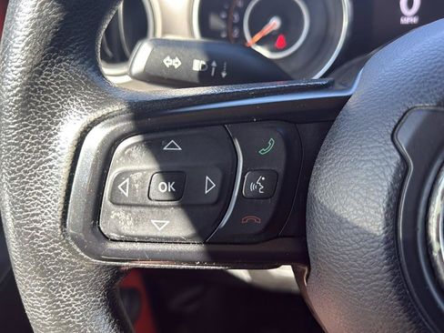 Used 2018 Jeep Wrangler Unlimited Sport AWD/4WD image 18
