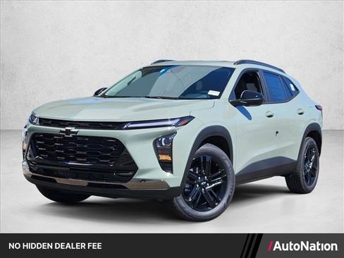 New 2026 Chevrolet Trax ACTIV w/ Sunroof Package FWD image 1