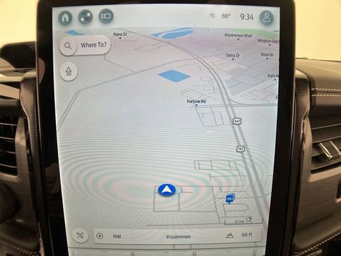 New 2023 Ford F150 Lightning Platinum image 10