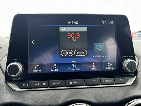 Used 2023 Nissan Sentra SV image 16