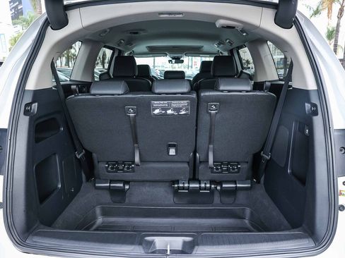 Certified 2025 Honda Odyssey EX-L image 32
