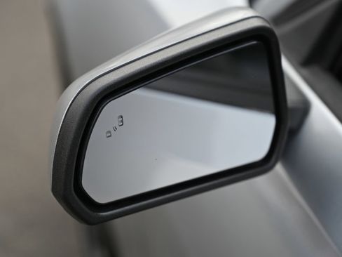 Used 2025 Ford Mustang Premium image 16