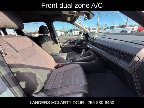 Used 2024 Honda CR-V Sport image 10