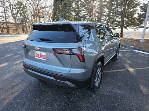 Used 2025 Chevrolet Equinox LT image 6