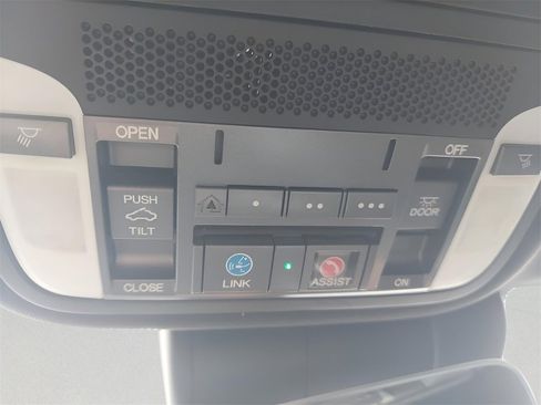 Used 2019 Acura TLX w/ Technology & A-SPEC Pkg image 26