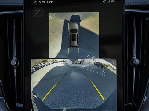 New 2026 Volvo XC90 B6 Plus w/ Protection Package Premier image 39