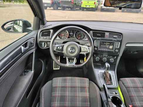 Used 2016 Volkswagen GTI S image 15