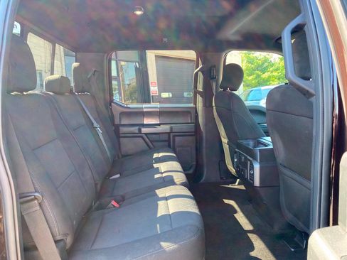 Used 2018 Ford F150 XLT w/ Equipment Group 302A Luxury AWD/4WD image 27