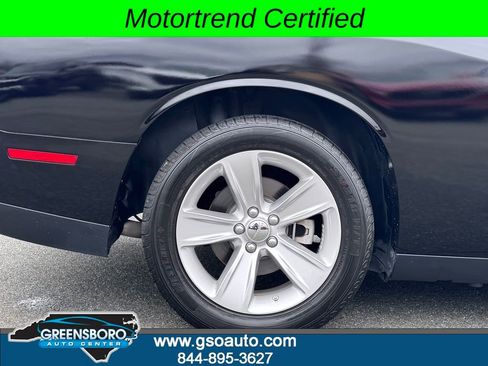 Used 2023 Dodge Challenger SXT image 35