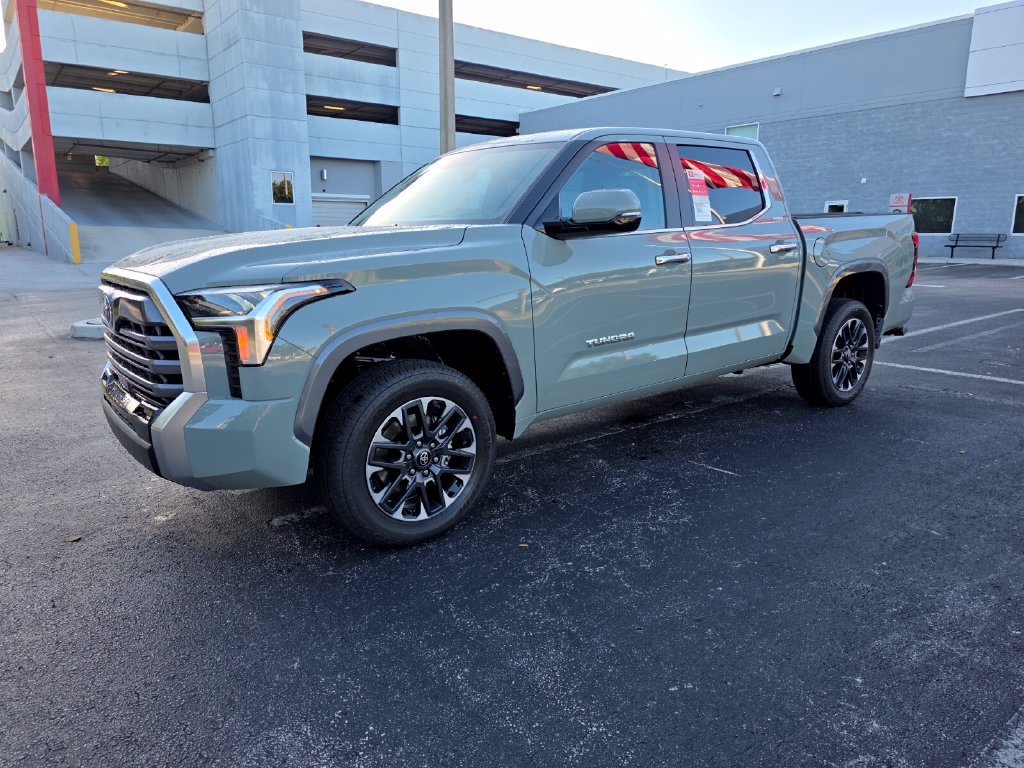 New 2026 Toyota Tundra Limited AWD/4WD image 3