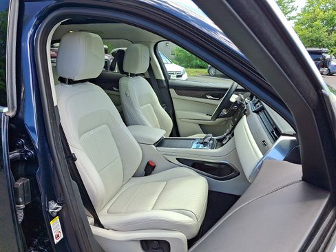 Used 2023 Jaguar F-PACE S AWD/4WD image 3