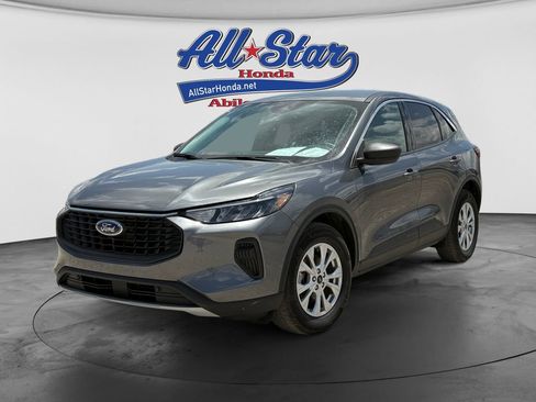 Used 2023 Ford Escape Active AWD/4WD image 2