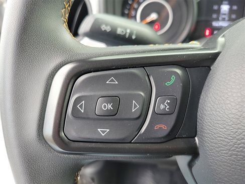 Used 2024 Jeep Wrangler Sport S image 6