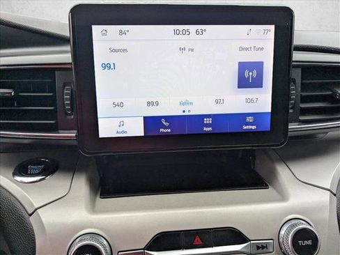 Used 2023 Ford Explorer XLT w/ Equipment Group 202A image 2