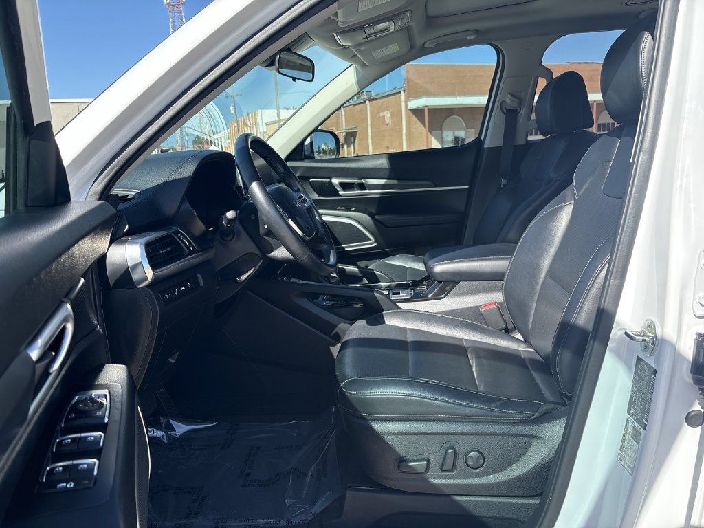 Used 2022 Kia Telluride S AWD/4WD image 13