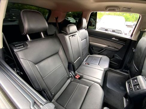 Used 2023 Volkswagen Atlas SEL R-Line AWD/4WD image 20