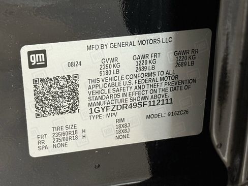 New 2025 Cadillac XT4 Premium Luxury image 16