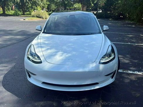 Used 2023 Tesla Model 3 Standard Range RWD image 4