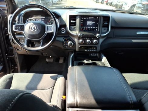 Used 2021 RAM 1500 Big Horn AWD/4WD image 12
