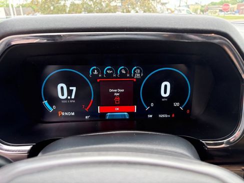 Used 2022 Ford F150 Lariat AWD/4WD image 9