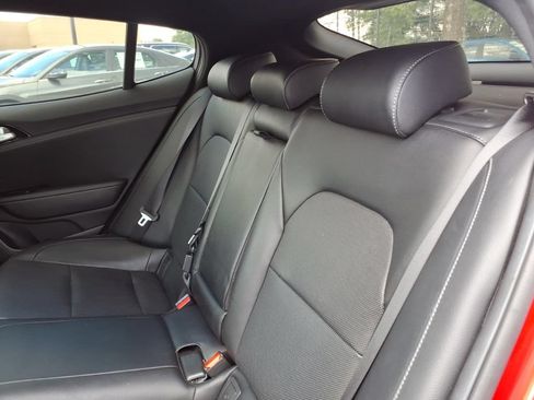 Used 2022 Kia Stinger GT-Line w/ Sun & Sound Package RWD image 12