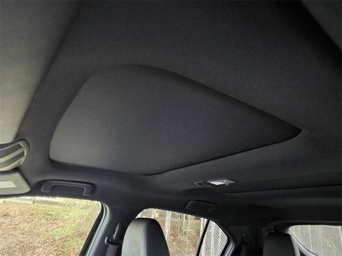 Used 2022 Mitsubishi Eclipse Cross SEL image 9