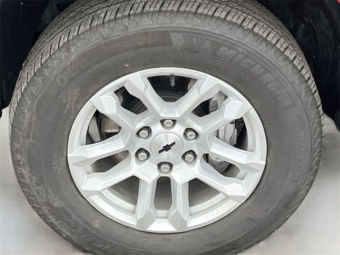 Used 2025 Chevrolet Silverado 1500 RST image 31