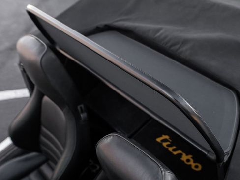 Used 1989 Porsche 911 Turbo image 38