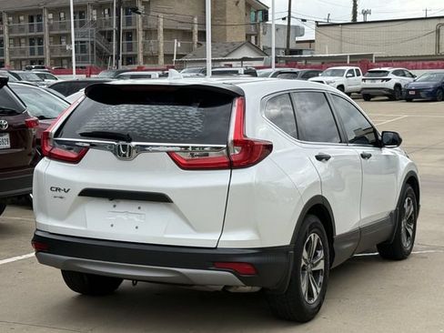 Used 2019 Honda CR-V LX image 4
