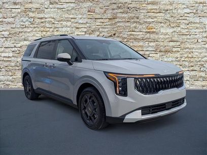 New 2026 Kia Carnival EX