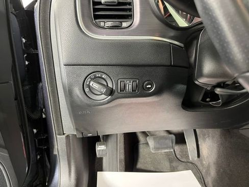 Used 2018 Dodge Charger GT w/ Navigation & Travel Group AWD/4WD image 19