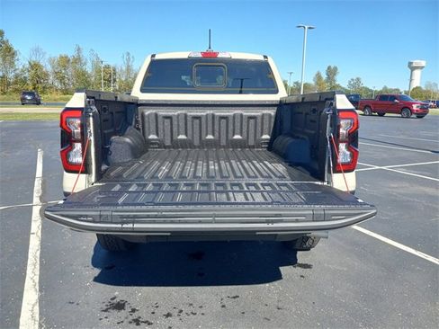 Used 2025 Ford Ranger XLT image 11