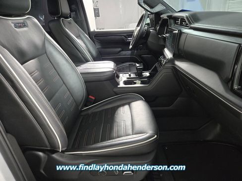 Used 2023 GMC Sierra 1500 AT4X image 14