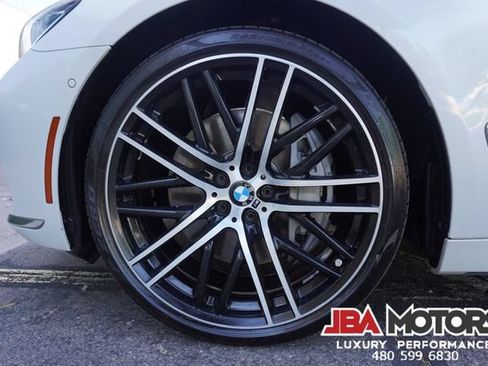 Used 2018 BMW 750i RWD image 33