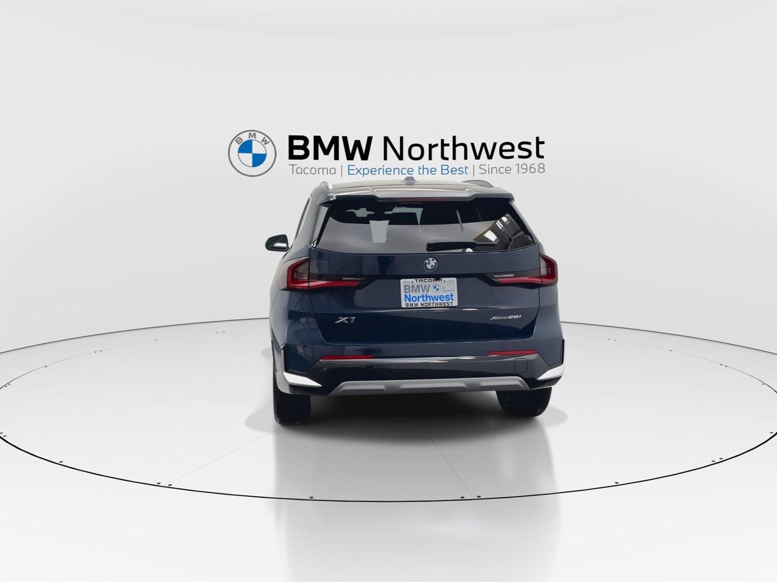 New 2027 BMW X1 xDrive28i AWD/4WD image 2