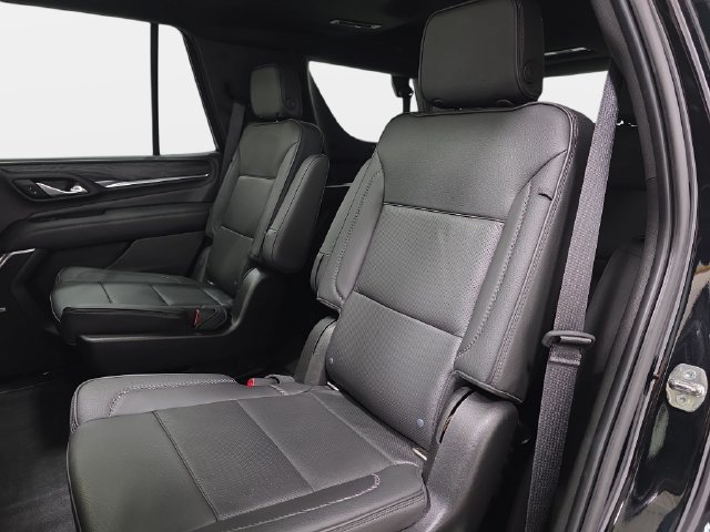 Used 2021 GMC Yukon Denali w/ Denali Premium Package AWD/4WD image 13