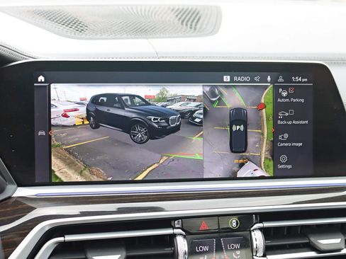 Used 2020 BMW X5 M50i AWD/4WD image 25