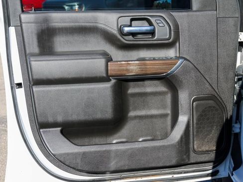 Used 2023 Chevrolet Silverado 2500 LT w/ Convenience Package image 10