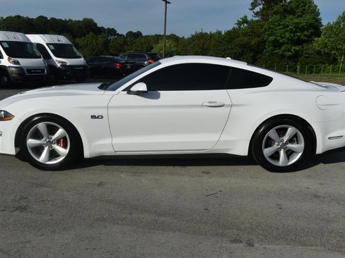 Used 2019 Ford Mustang GT Premium w/ Equipment Group 401A RWD image 9