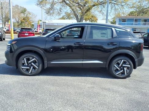 New 2026 Nissan Kicks SV w/ SV Premium Package FWD image 16