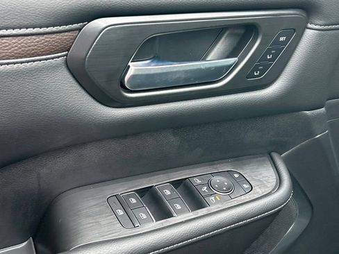 New 2026 Nissan Armada Platinum RWD image 19