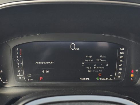 Used 2024 Honda Pilot Elite image 18
