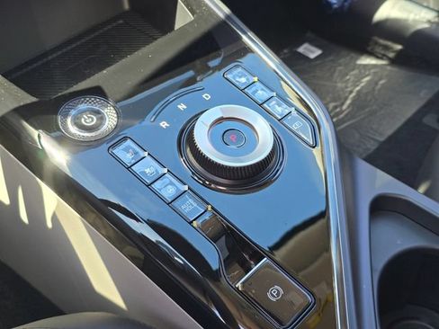 New 2026 Kia Niro Wave w/ Wave Preserve Package FWD image 24