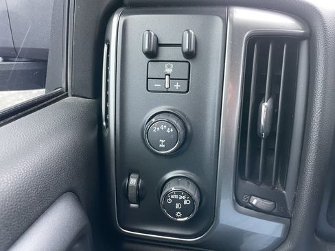 Used 2017 Chevrolet Silverado 3500 LT w/ LT Convenience Package image 43