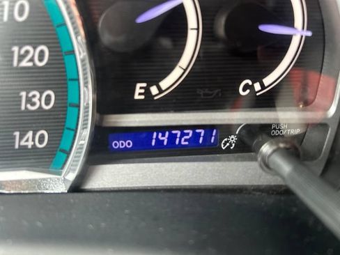 Used 2011 Toyota Venza FWD image 14